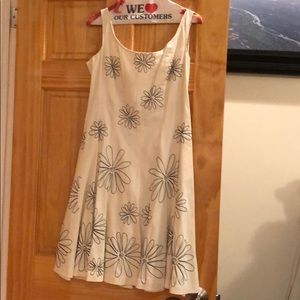 A line summer white dress with Flowers